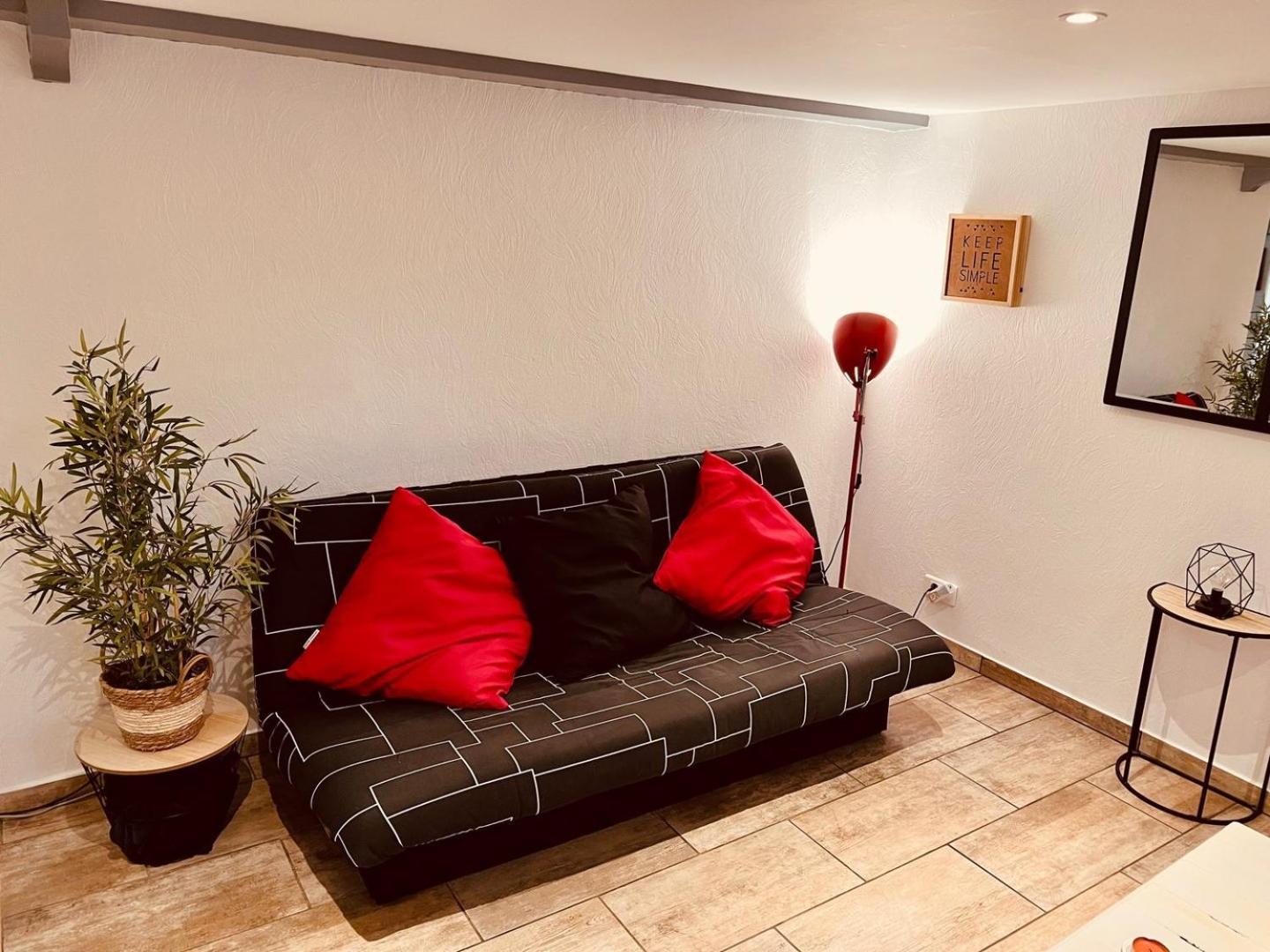 Le Camille Charming With Garden 5 Min Chu Apartment ปัวติเยร์ ภายนอก รูปภาพ